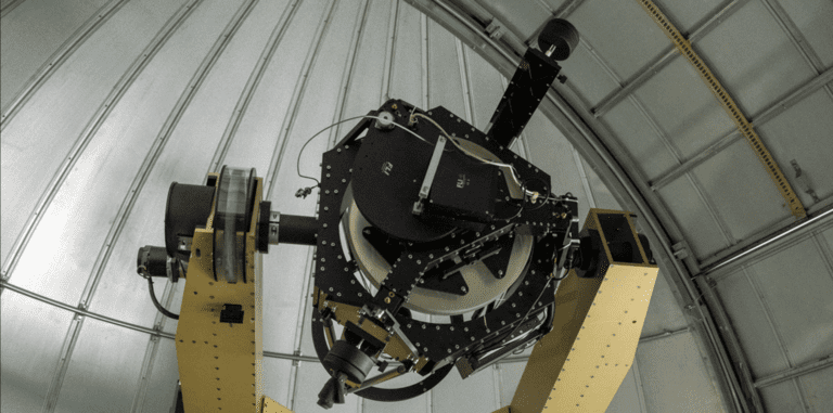 ‘Mini-Moon’ Orbiting Earth Evades View of Local Astronomers